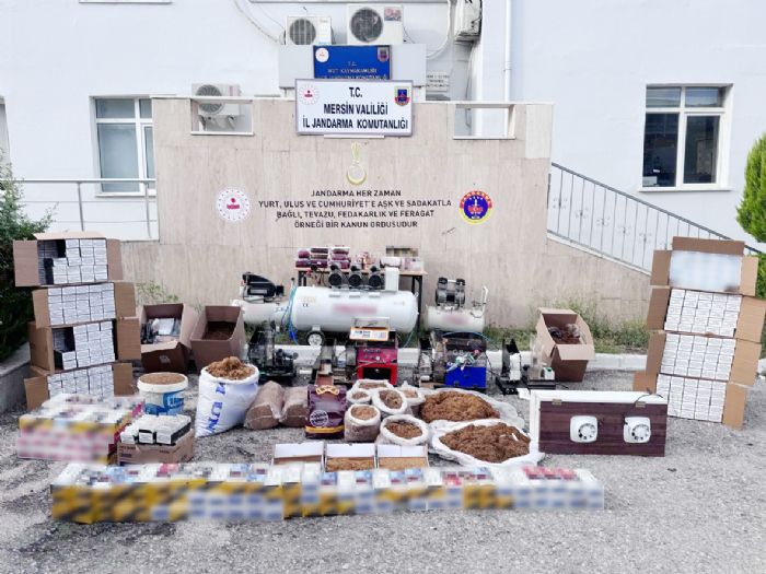 Evi kaçak sigara üretim merkezi yapmışlar